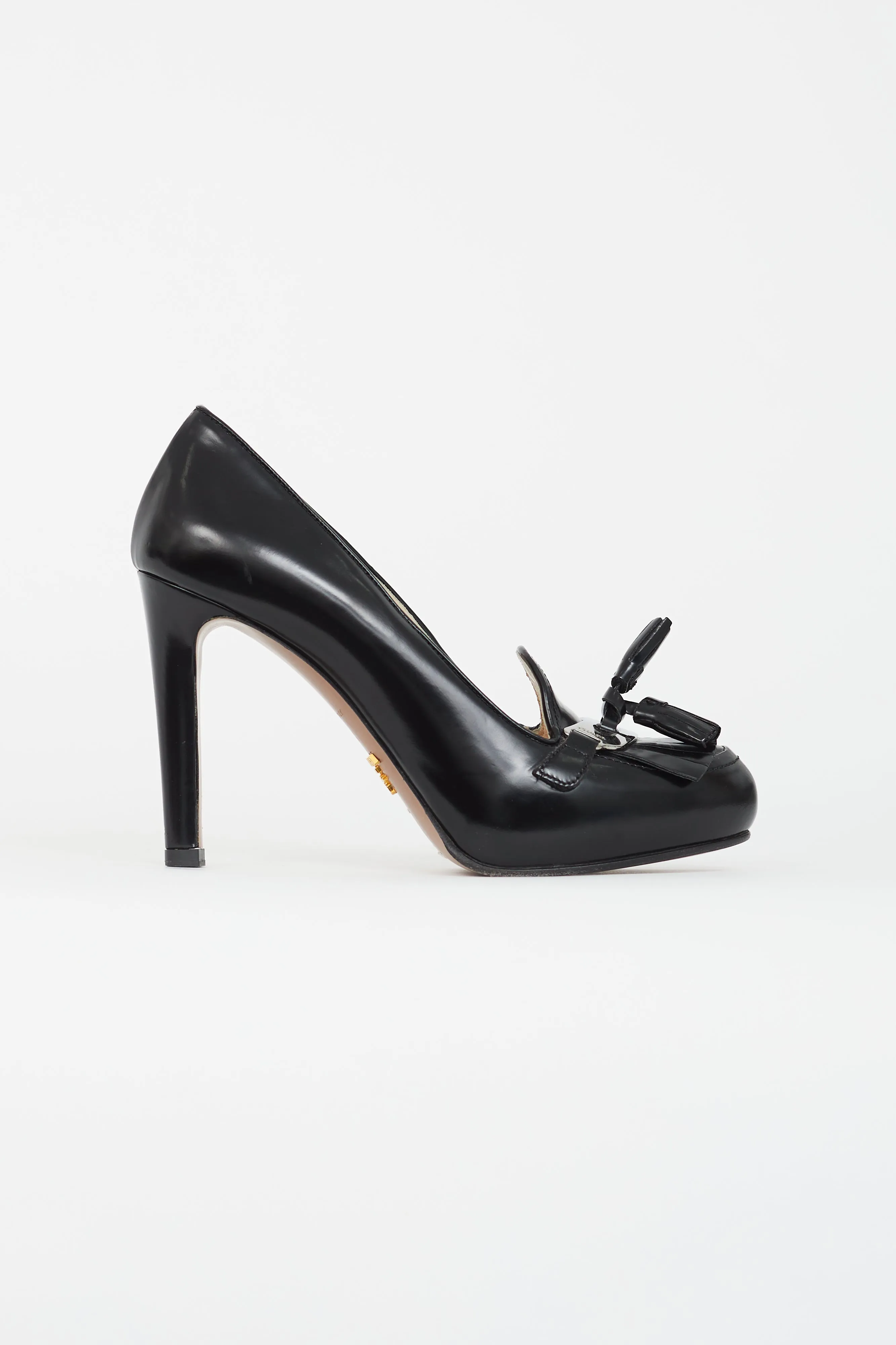 Black Kiltie Tassel Heel