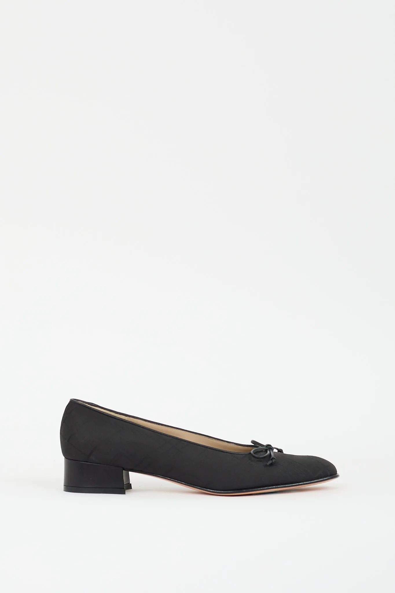 Black Plaid Bow Pump