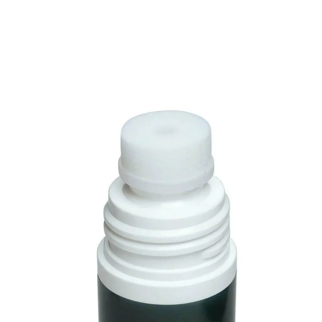 Sneaker White Colour Care - White