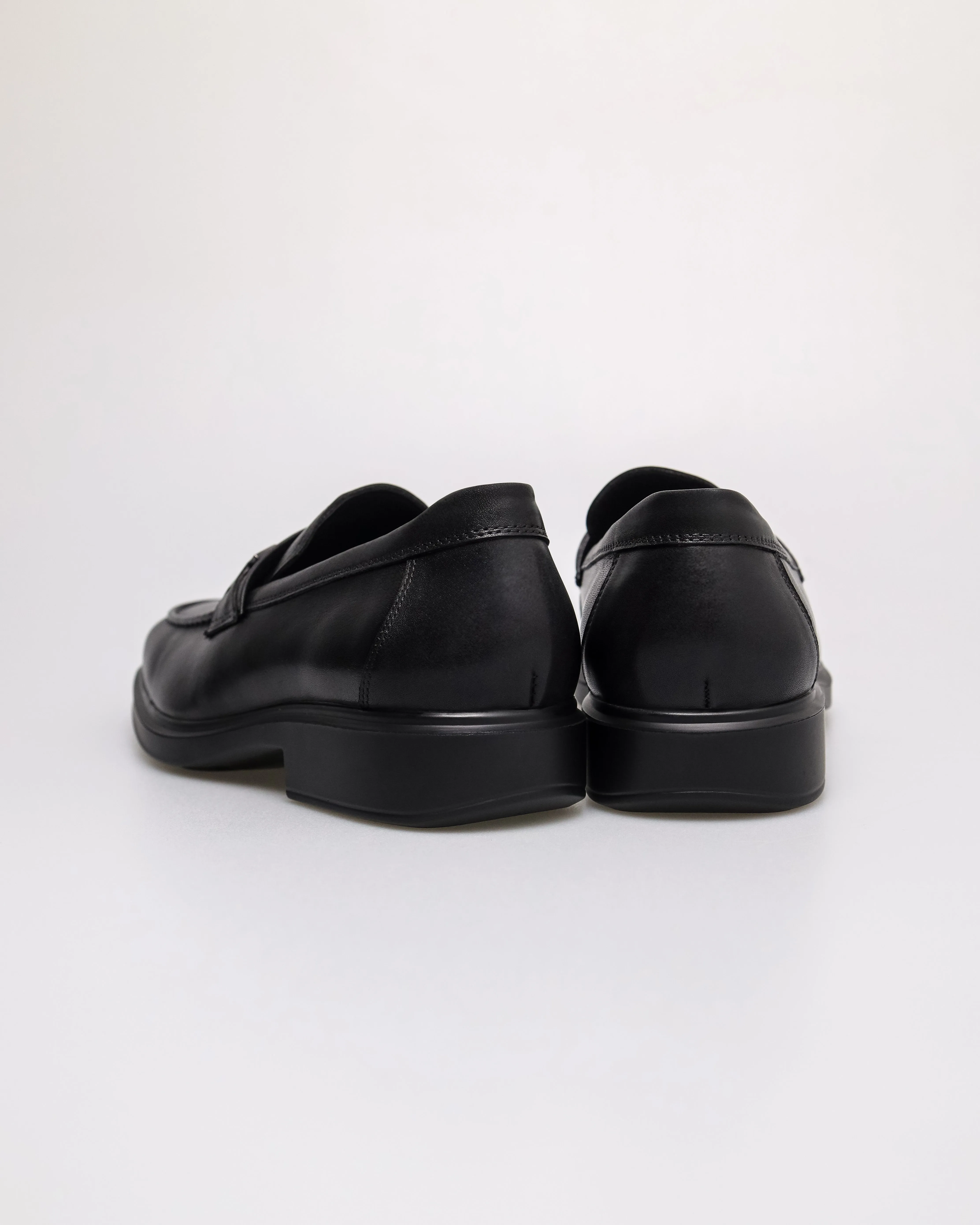 Tomaz F440 Men's Buckle Tread Loafers